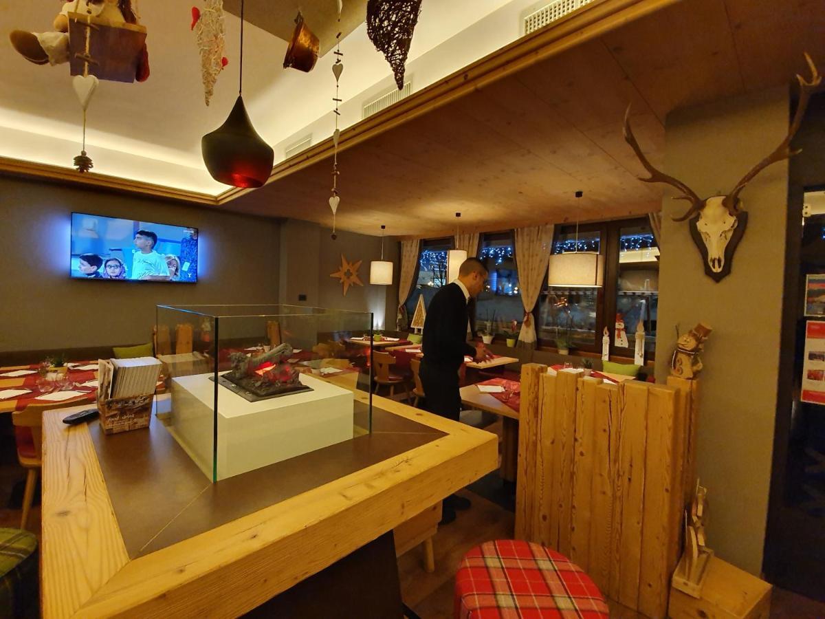 Hotel La Baita Madonna Eksteriør billede